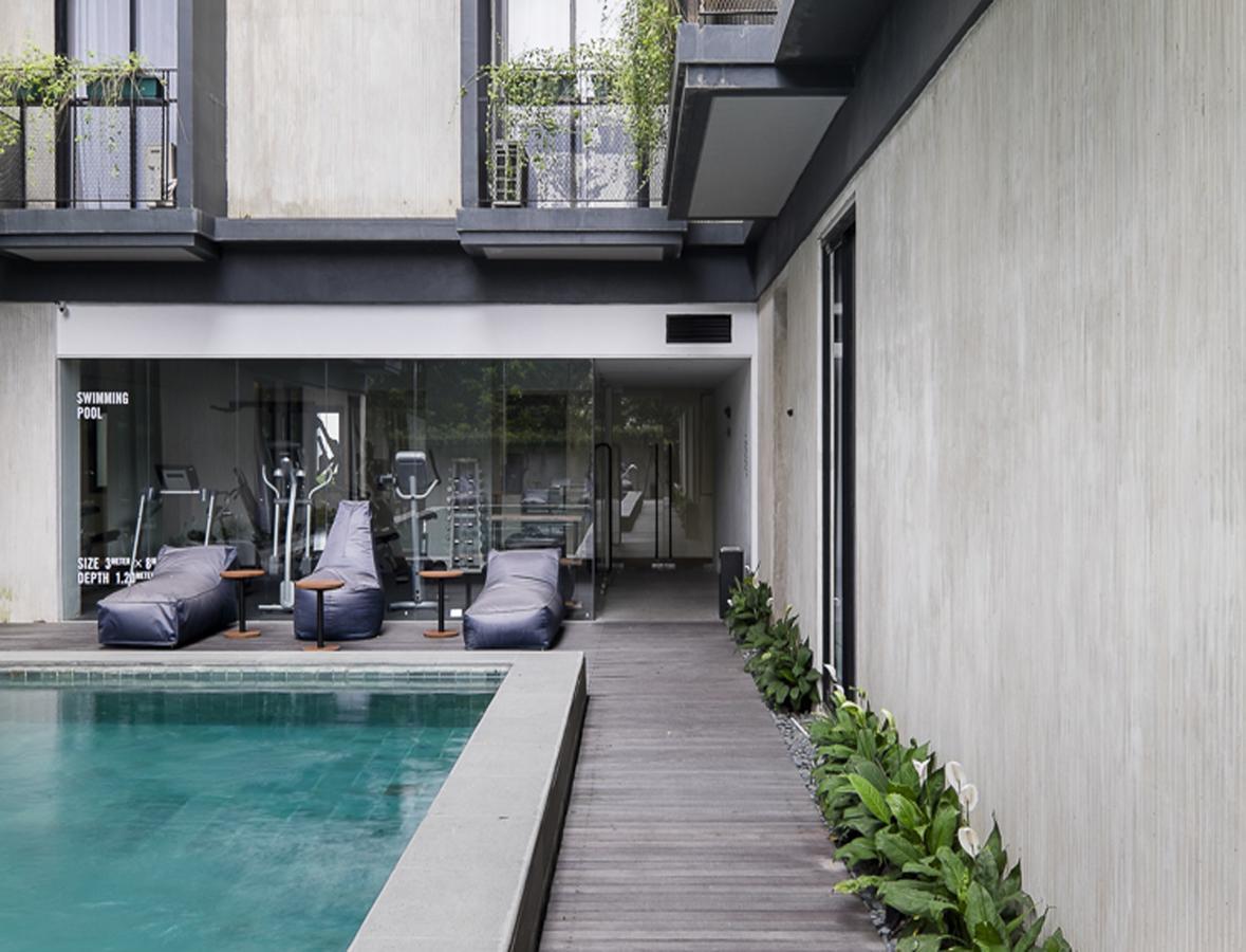 Park 5 Cilandak Hotel Jakarta Exterior photo